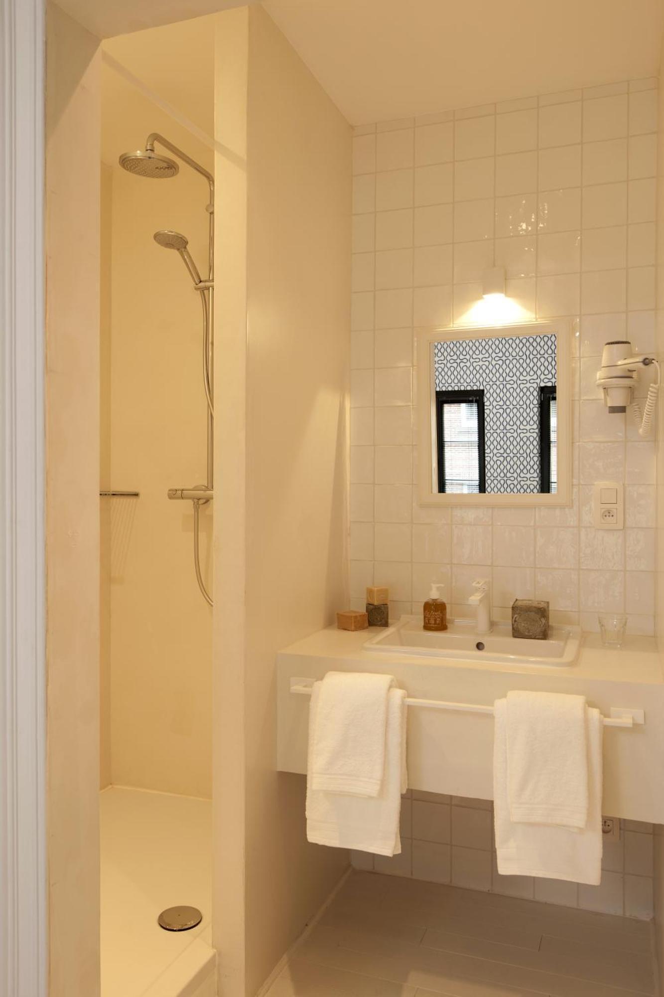 La Maison Haute Guesthouse Брюссель Экстерьер фото